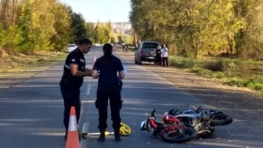 Roca: Dos personas fueron trasladadas al hospital por un choque en Paso Córdoba