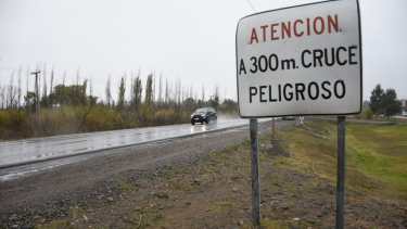 El niño de 13 años fue atropellado cuando cruzaba la Ruta 151. (Foto: Florencia Salto.-)
