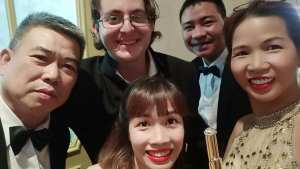 De Roca a Vietnam, el largo viaje del chico que quería ser director de orquesta