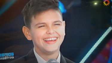 Gero Paredes, el adolescente de Plaza Huincul, cantó en el programa de Marcelo Tinelli.