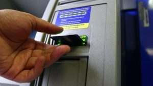 Skimming: Qué hacer si te roban datos bancarios e ingresan a tu cuenta