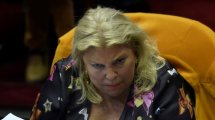 Imagen de Carrió a Massot: «Sabía que eras pícaro, pero no tan hijo de puta»