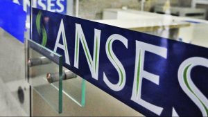 El Gobierno oficializa el pago extraordinario de $ 1.000 para la AUH