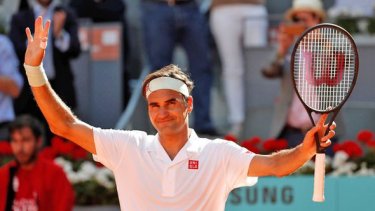 Roger venció a Monfils y se las verá con Thiem en cuartos.