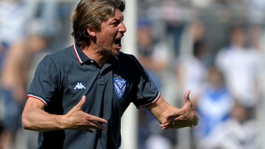Vélez confirmó la continuidad de Heinze a través de Twitter
