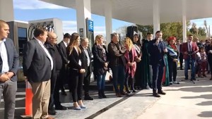 Fernández Oro inauguró estación de servicio y el lunes abren las oficinas de Edersa