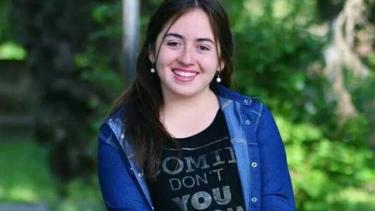 Julieta Uriarte estaba de viaje de egresados en Bariloche y murió en un hotel.