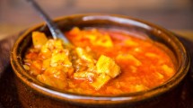 Imagen de La receta original para hacer un locro suculento para 12 comensales