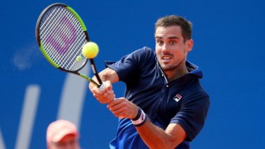 El argentino ganó el primer set pero no pudo sostener el ritmo.