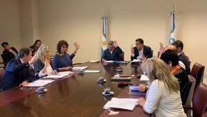 La nueva deuda de Gutiérrez avanza en la Legislatura de Neuquén