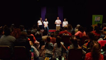 Las obras de títeres tuvieron capacidad colmada este fin de semana. (Foto gentileza- H. Pirato Mazza)