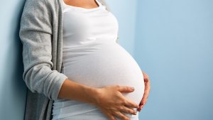 Embarazo: el coronavirus puede dañar la placenta y provocar muerte fetal