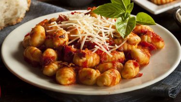 Los ñoquis del 29 son un clásico en las cocinas argentinas. Archivo. 