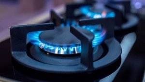 Gas: aumentan el recargo a distribuidoras para subsidiar consumos residenciales