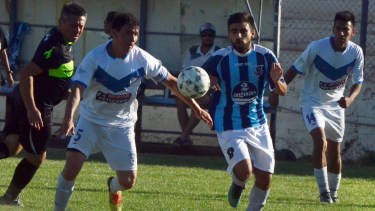 Quezada apuesta a que El Barrio mantenga su buen presente y pueda volver a Primera en 2020. (Foto: Archivo)