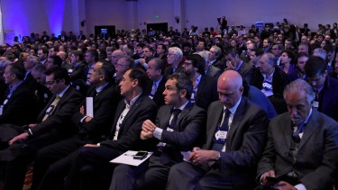 El auditorio escuchó atentamente la exposición de Macri en el precoloquio de IDEA. Foto Florencia Salto