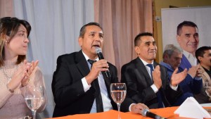 Lecaro presentó la lista de concejales que llevará a los comicios de Plaza Huincul