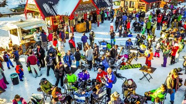 La movida after esquí: pizza, birra artesanal y mucha onda