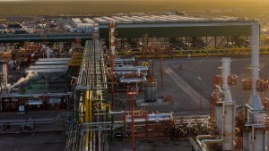 Impresionante: La petrolera del Grupo Techint batió récord de producción en Vaca Muerta