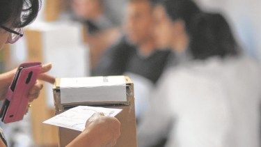 Las urnas son custodiadas por la Policía, recordaron desde el cuerpo electoral.