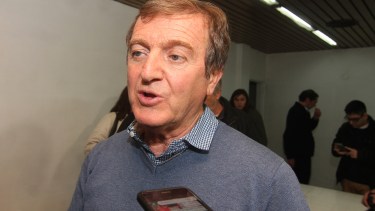 Tortoriello sintió «vergüenza ajena» con la compra del avión rionegrino