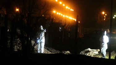 Los forenses realizando las pericias en el lugar. Foto: Oscar Livera