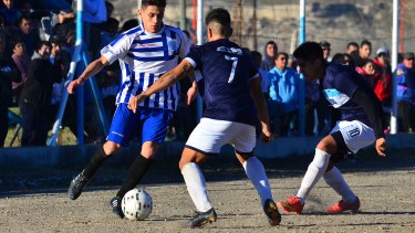 Chichinales no la tiene fácil pero aún así confía en dar la sorpresa. (Foto: Néstor Salas)