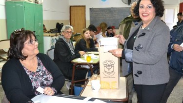 Allen: Costa dijo que su candidatura a diputada es una grata sorpresa