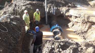 Crece el malestar y la incertidumbre por la falta de agua en Roca