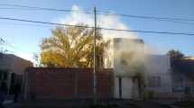 Imagen de Se incendió una casa ubicada sobre calle Alcorta en Neuquén