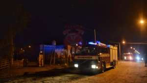 Vecinos controlaron un incendio en Roca