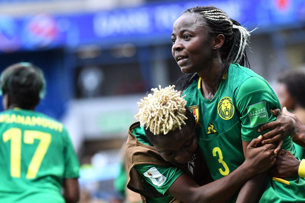 Un gol en el último minuto de Camerún sentenció las chances argentinas.