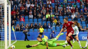 Mundial femenino: Argentina perdió con Inglaterra pero aún tiene chances