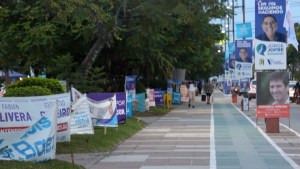 Carteles y colectivos amontonados anticipan las elecciones en Formosa