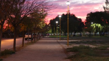 Cipolletti: inauguran la nueva luminaria LED en el Parque Norte