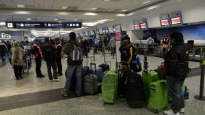 Demoras en Aeroparque por un reclamo gremial