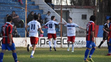 Independiente venció a Barrio Unión y se aleja en la punta. (Foto: Jorge Tanos)