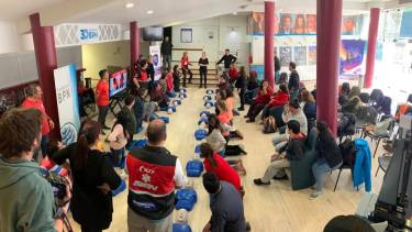 El SIEN es el encargado de dictar los cursos de RCP y primeros auxilios (Foto: archivo Gentileza)