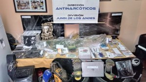 Encontraron medio kilo de cocaína en una estatua de Buda en San Martín