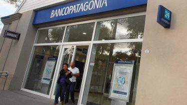 Le cobraron cinco seguros que no contrató y la indeminizarán