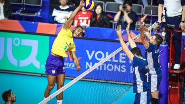 La selección nacional jugó un partidazo pero se le escapó el triunfo.