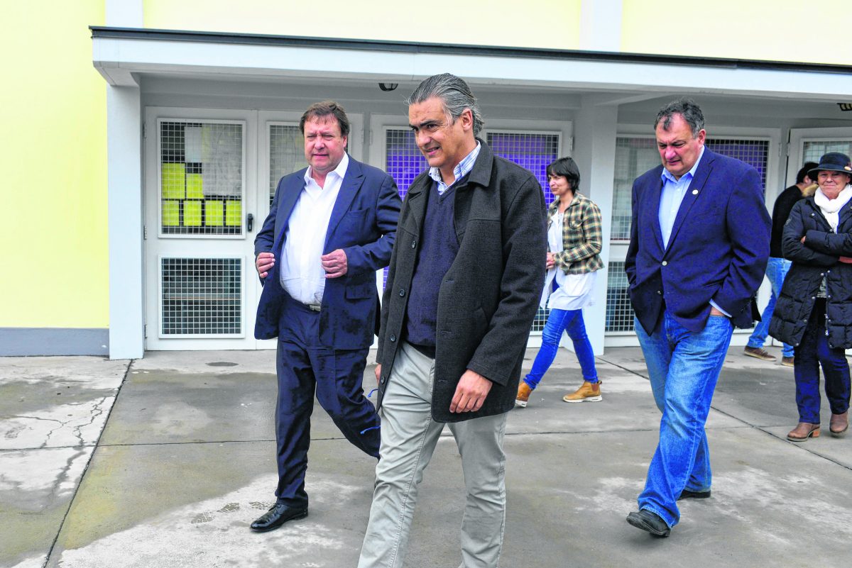 El intendente de Bariloche se quejó con dureza de los problemas de agua que el ministerio de Valeri no soluciona. Archivo