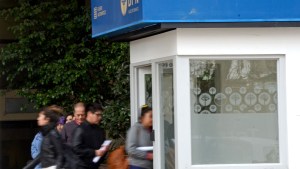 Estatales de Neuquén cobrarán sus salarios este miércoles