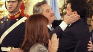 Massa publicó las "diez razones para votar a Alberto Fernandez"