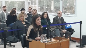 Nervios e imprecisiones de los concursantes para la Defensoría de Cutral Co