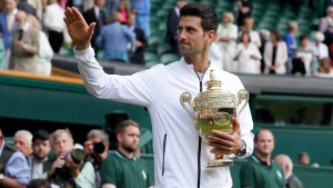 Djokovic venció a Federer en la final más larga en la historia de Wimbledon
