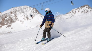 El cerro Catedral se prepara para la temporada y espera la habilitación de las autoridades sanitarias. Archivo