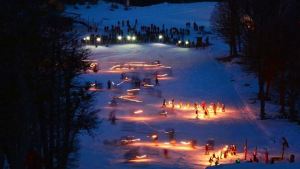 El Perito Moreno hoy está de fiesta: Bajada de Antorchas, chocolate y recital de The Sistars