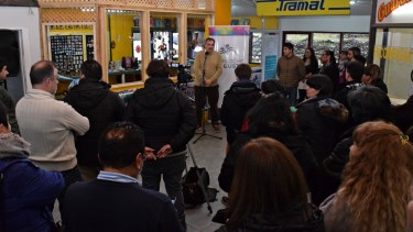 El local de los artesanos de Ecosureños se encuentra en la terminal de ómnibus de Bariloche. (gentileza)