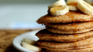 Panqueques de quinoa para acompañar el desayuno